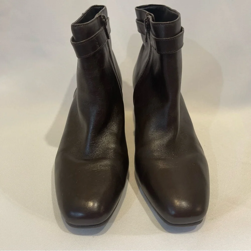 Antonio Melani‎ deep Brown Leather Zip Heel Booties Boots 7.5 M